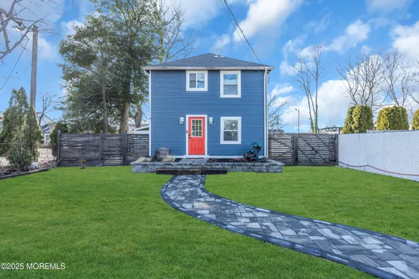 $2,950 | 709 17th Avenue, Unit 1, Lake Como, NJ 07719