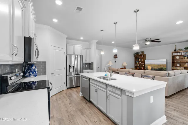 $599,900 | 1068 Sea Bourne Way, Sunset Beach, NC 28468