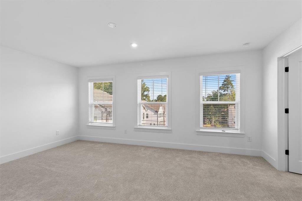 3376 Macaiva Alley Avondale Estates, GA 30002 - Photo 25 of 42 an empty room with windows