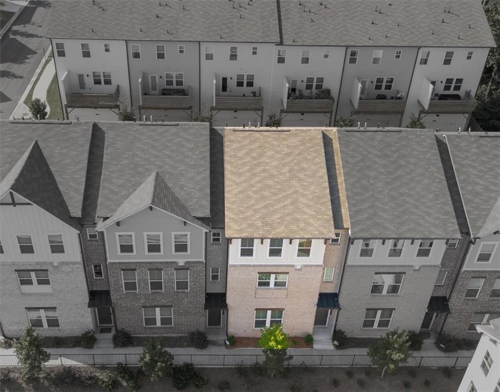 3376 Macaiva Alley Avondale Estates, GA 30002 - Photo 42 of 42 a view of a large building