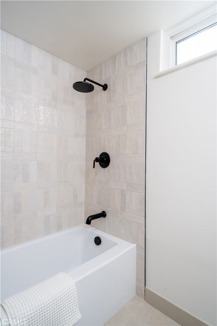 3383 Marigold Circle Costa Mesa, CA 92626 - Photo 33 of 43