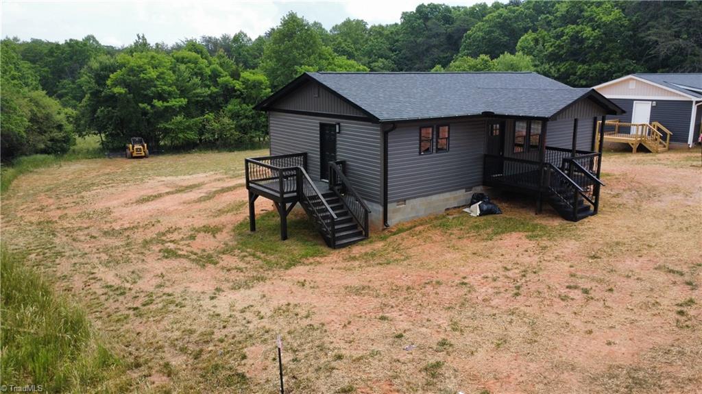 2093 Cook School Road Pilot Mountain, NC 27041 - Photo 2 of 9