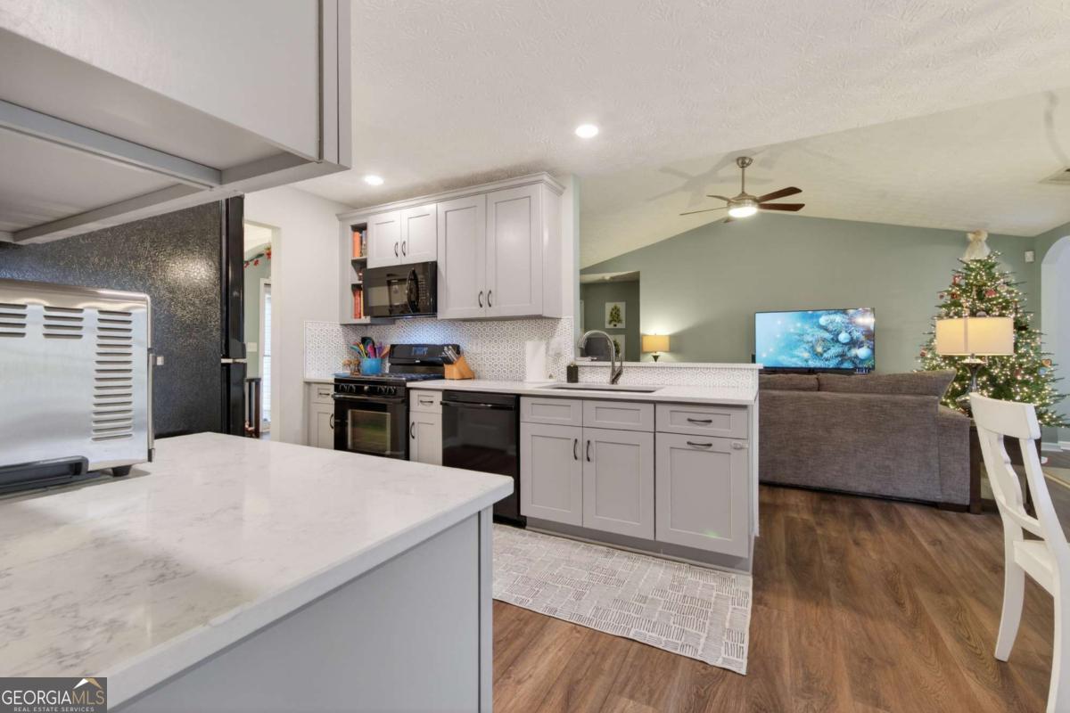 1106 Sutherland Drive Winder, GA 30680 - Photo 15 of 47