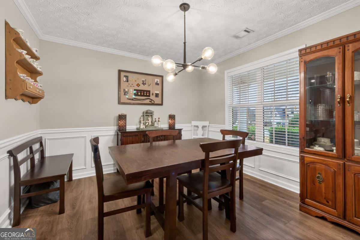 1106 Sutherland Drive Winder, GA 30680 - Photo 3 of 47