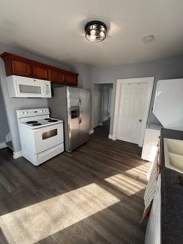 $2,100 | 3 Broadway, Pembroke, NH 03275