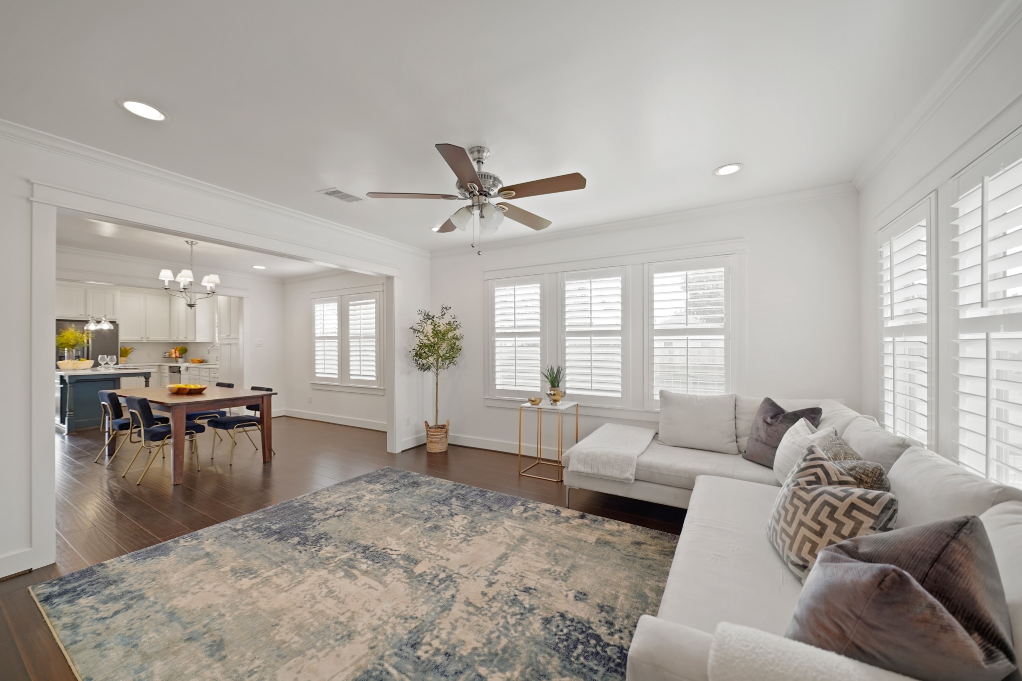 1311 Walton Street Houston, TX 77009 - Photo 6 of 43 The spacious living room has beautiful hardwood floors and creates an inviting atmosphere in which to live.