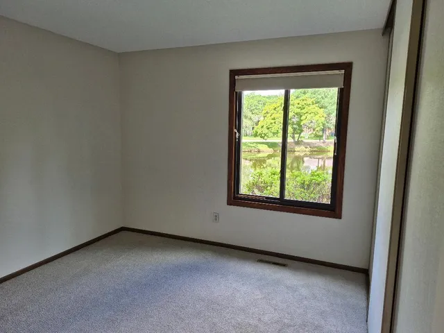 $395,000 | 1021 Yuma Lane North, Plymouth, MN 55447