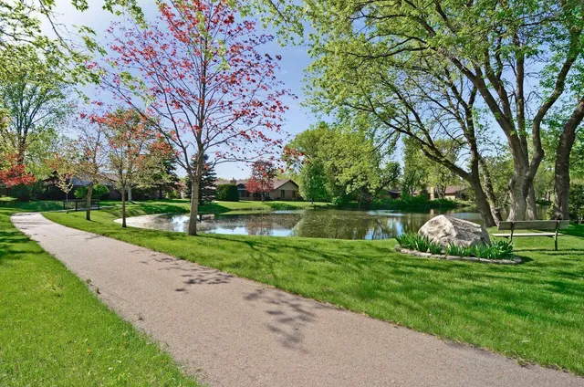 $395,000 | 1021 Yuma Lane North, Plymouth, MN 55447