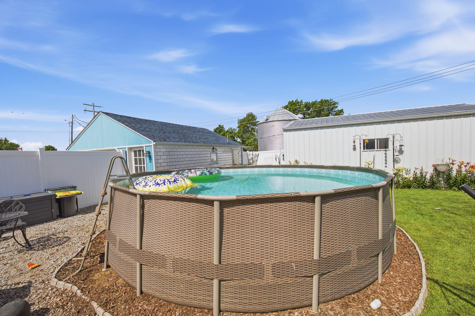 209 South Broadway Hoffman, IL 62250 - Photo 41 of 59