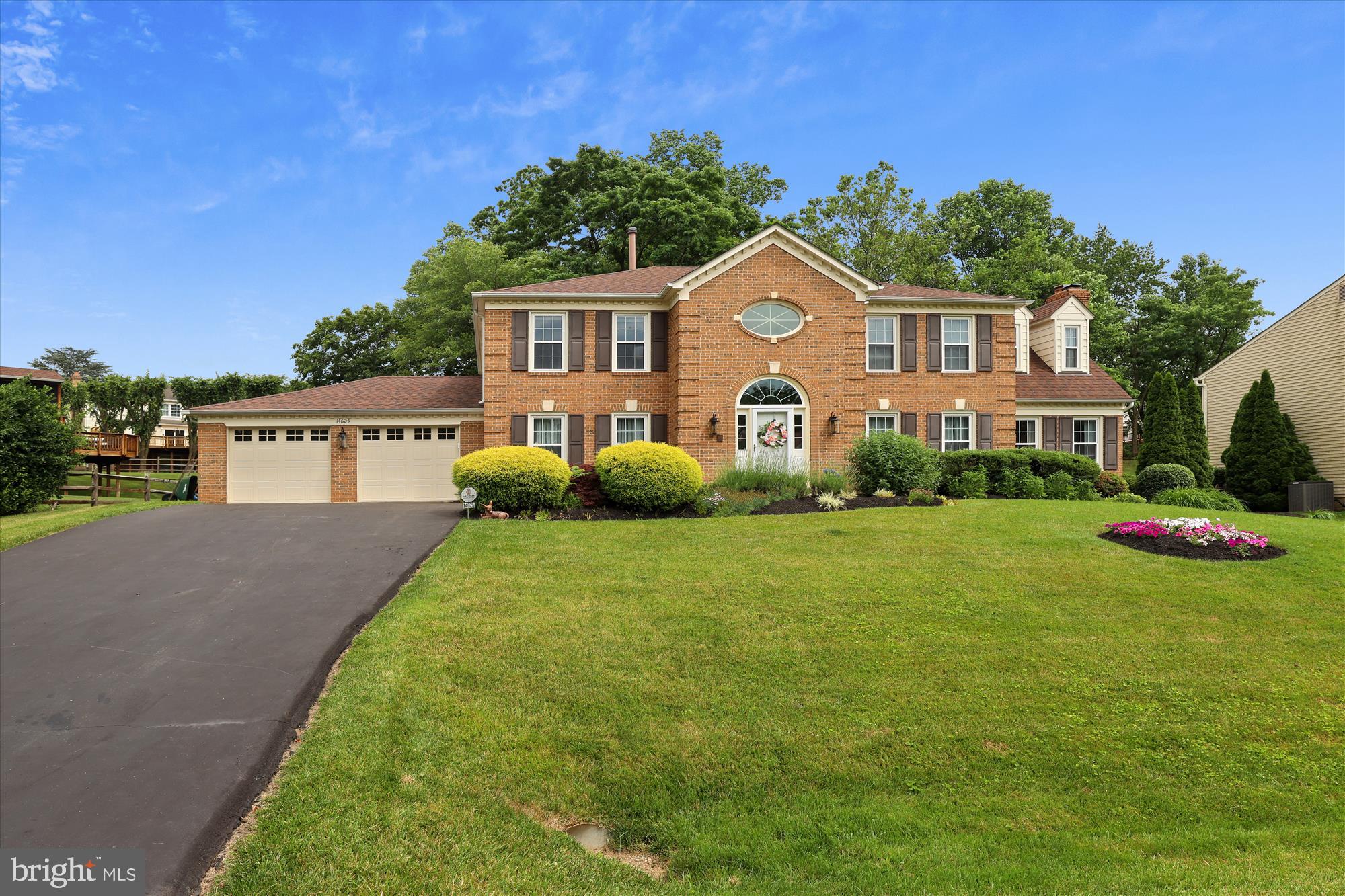 14625 Cutstone Way Silver Spring, MD 20905 - Photo 2 of 79 Front view