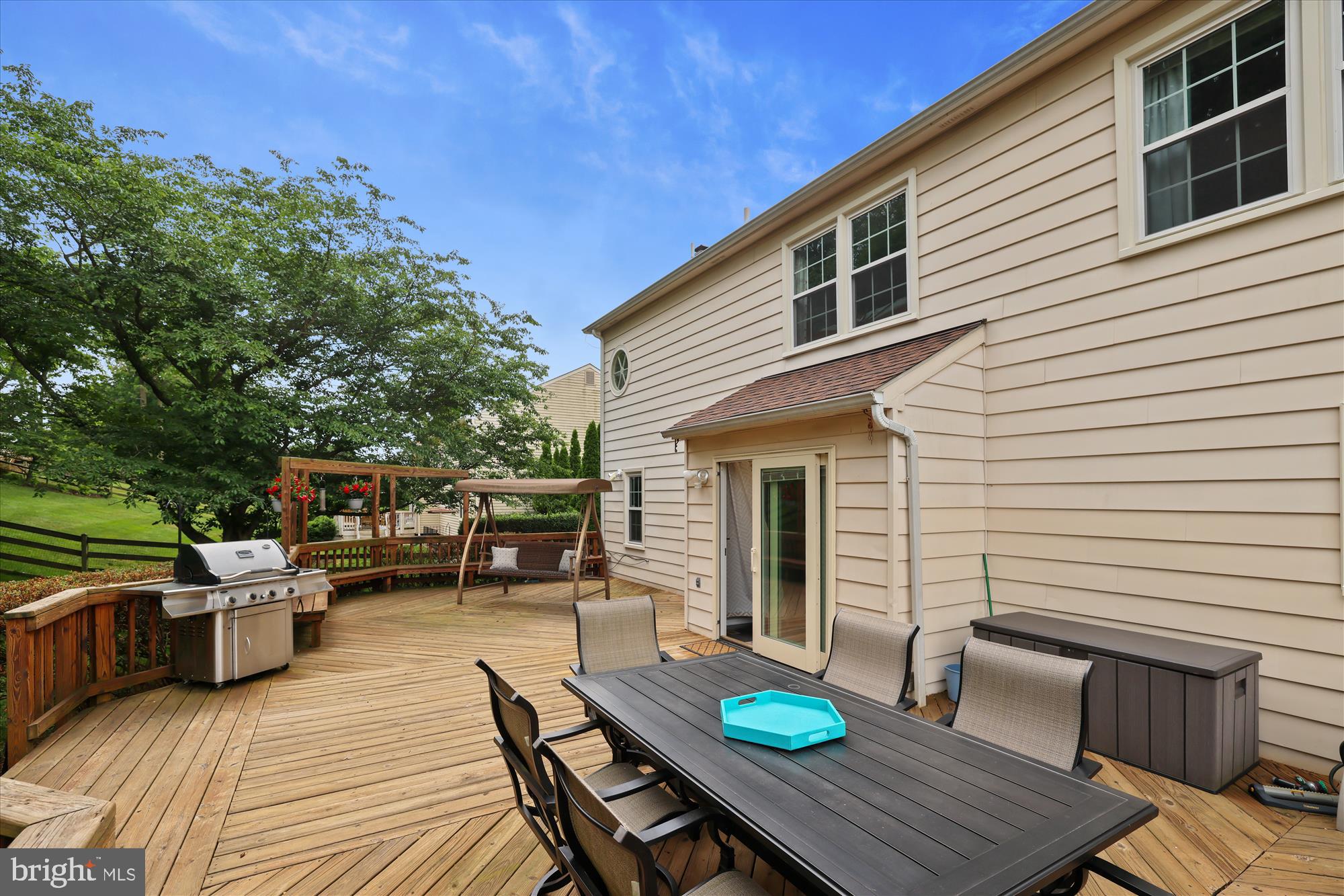 14625 Cutstone Way Silver Spring, MD 20905 - Photo 63 of 79 Rear Deck