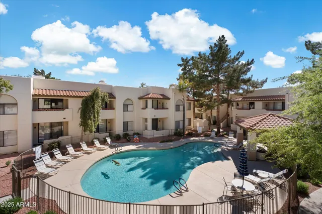 $317,000 | 750 East Northern Avenue, Unit 2143, Phoenix, AZ 85020