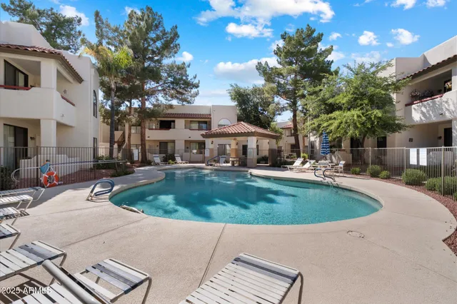 $317,000 | 750 East Northern Avenue, Unit 2143, Phoenix, AZ 85020