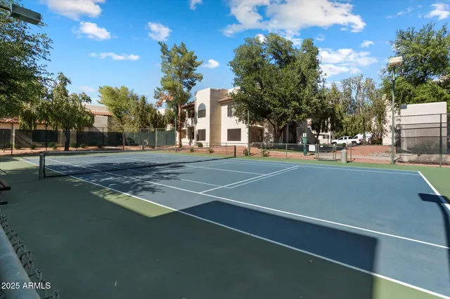 $317,000 | 750 East Northern Avenue, Unit 2143, Phoenix, AZ 85020