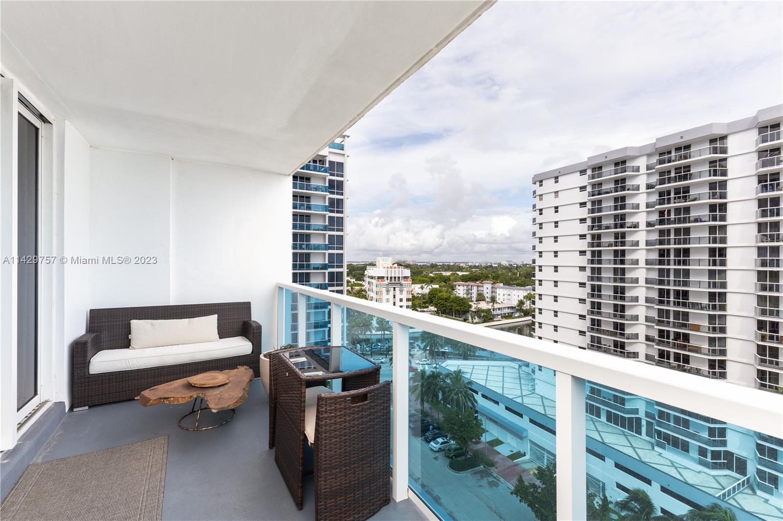 102 24th Street, Unit 1013 Miami Beach, FL 33139 - Photo 36 of 38 a balcony with city view