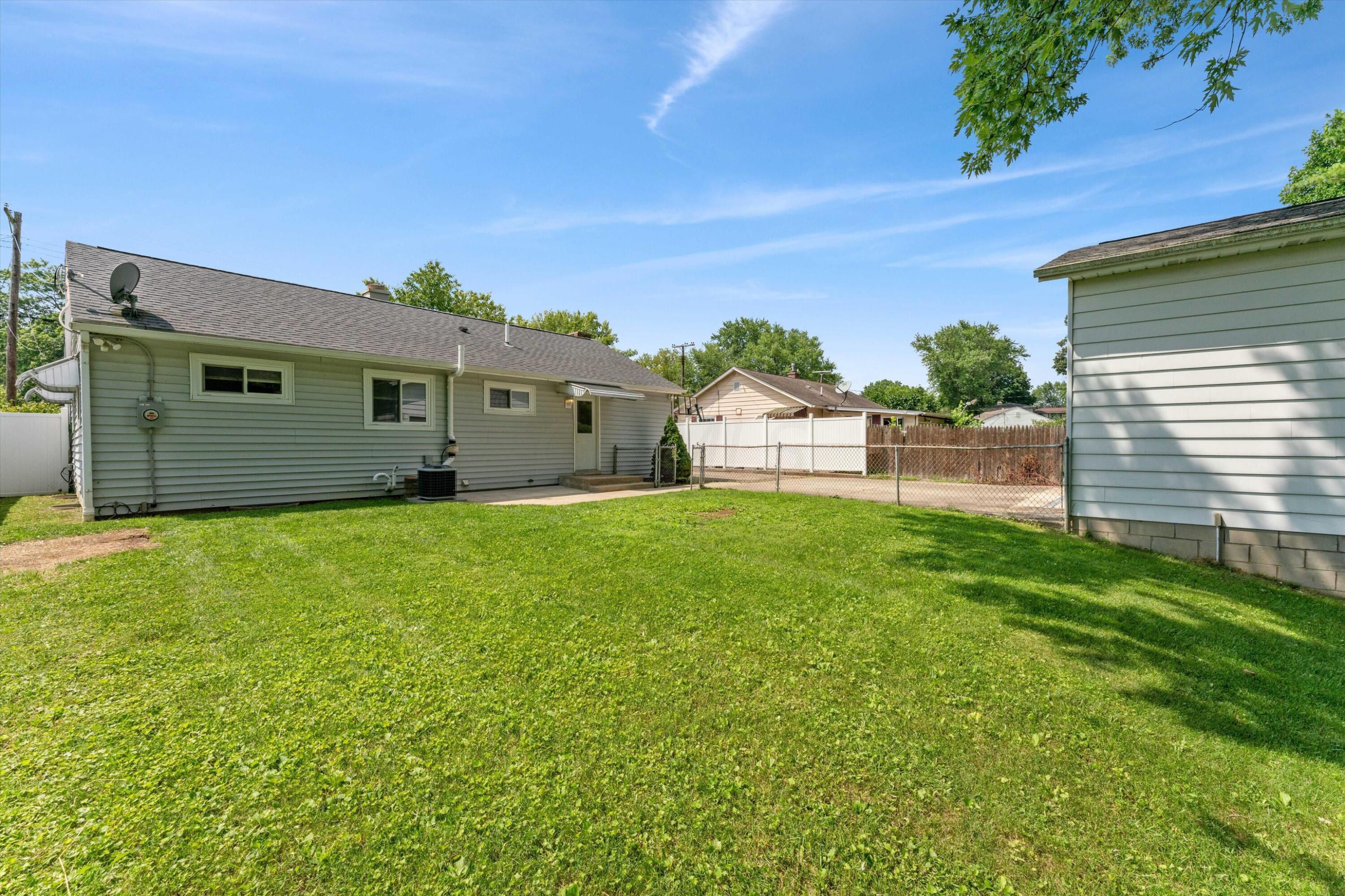 1014 James Road Lancaster, OH 43130 - Photo 28 of 32 Gallery Image 28
