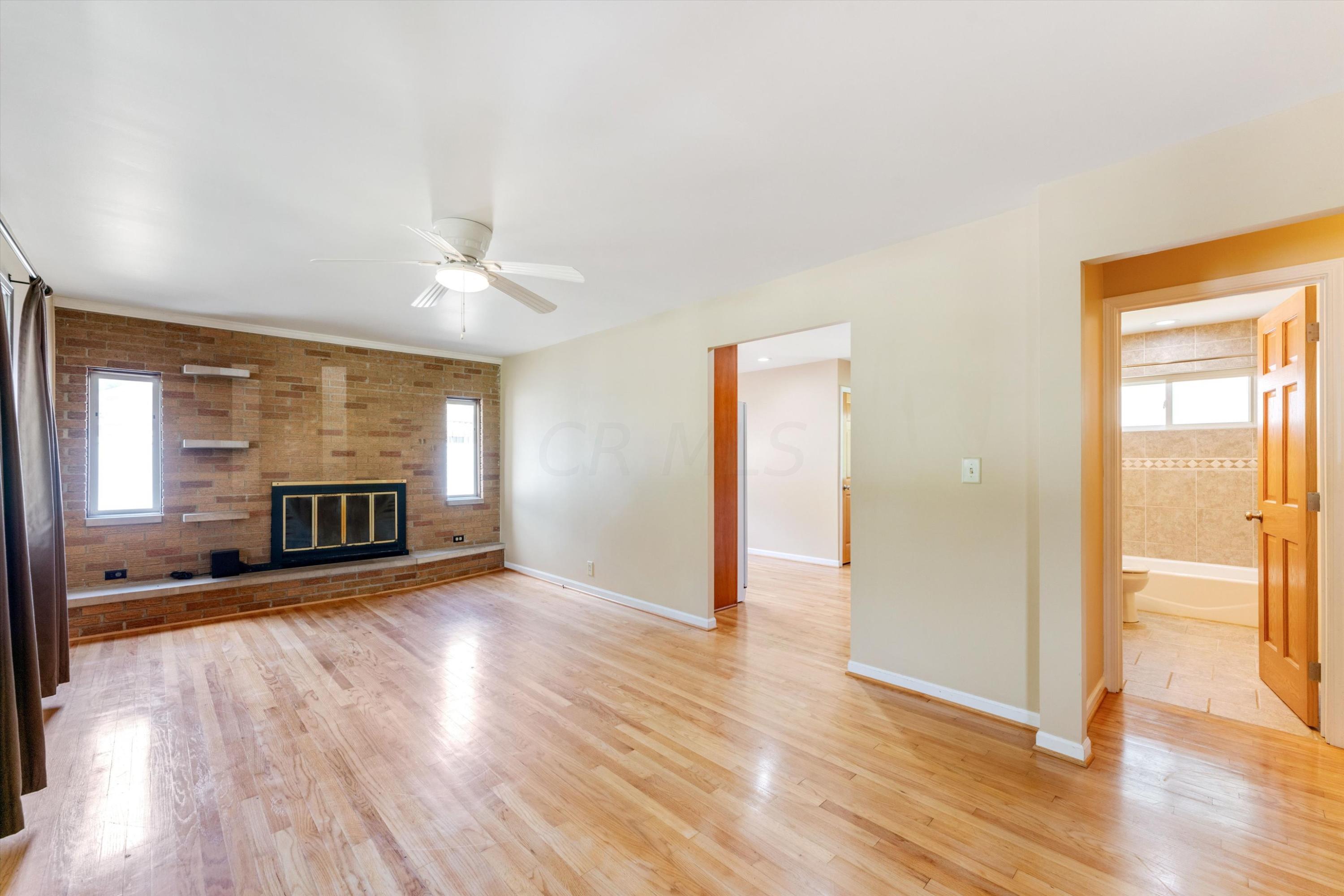 1014 James Road Lancaster, OH 43130 - Photo 7 of 32 Gallery Image 7
