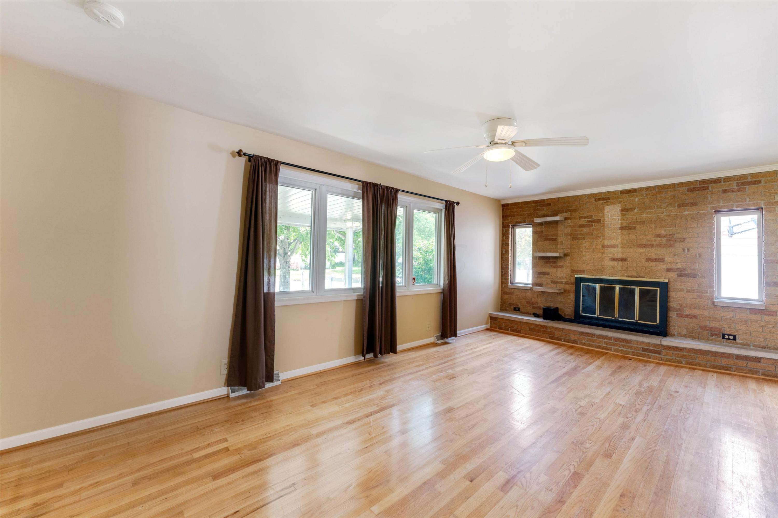 1014 James Road Lancaster, OH 43130 - Photo 8 of 32 Gallery Image 8