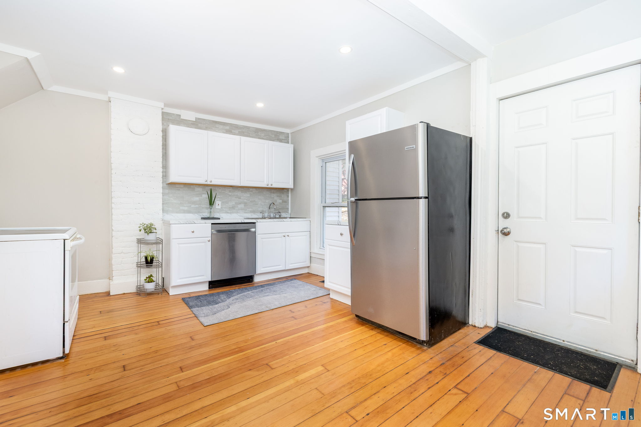 30 Edgewood Street Stafford, CT 06076 - Photo 4 of 30