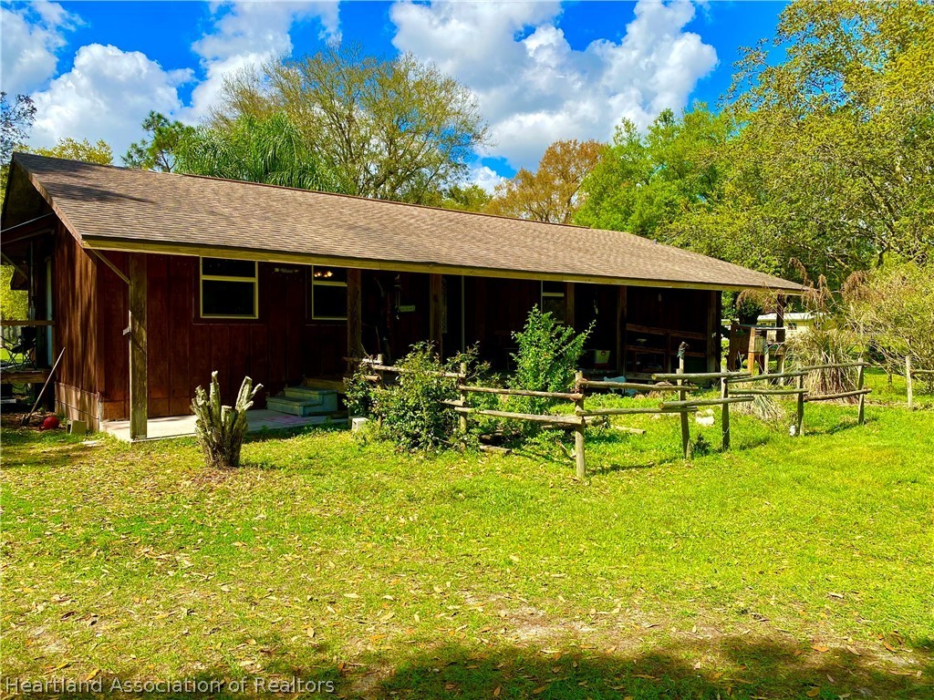 538 Hayman Road Wauchula, FL 33873 - Photo 1 of 21