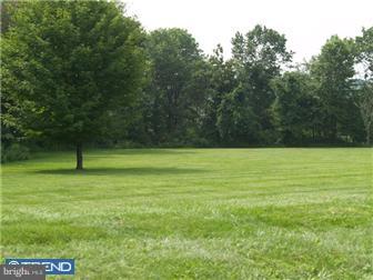 590 Redwing Road Perkasie, PA 18944 - Photo 3 of 12 Gallery Image 3