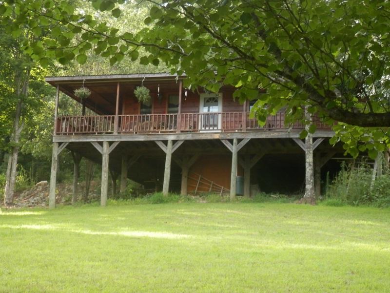 245 Smithfield Road Tellico Plains, TN 37385 - Photo 1 of 38 882_1
