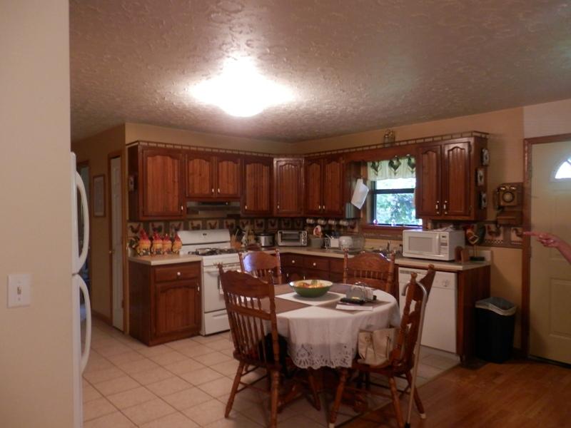245 Smithfield Road Tellico Plains, TN 37385 - Photo 14 of 38 P7300314
