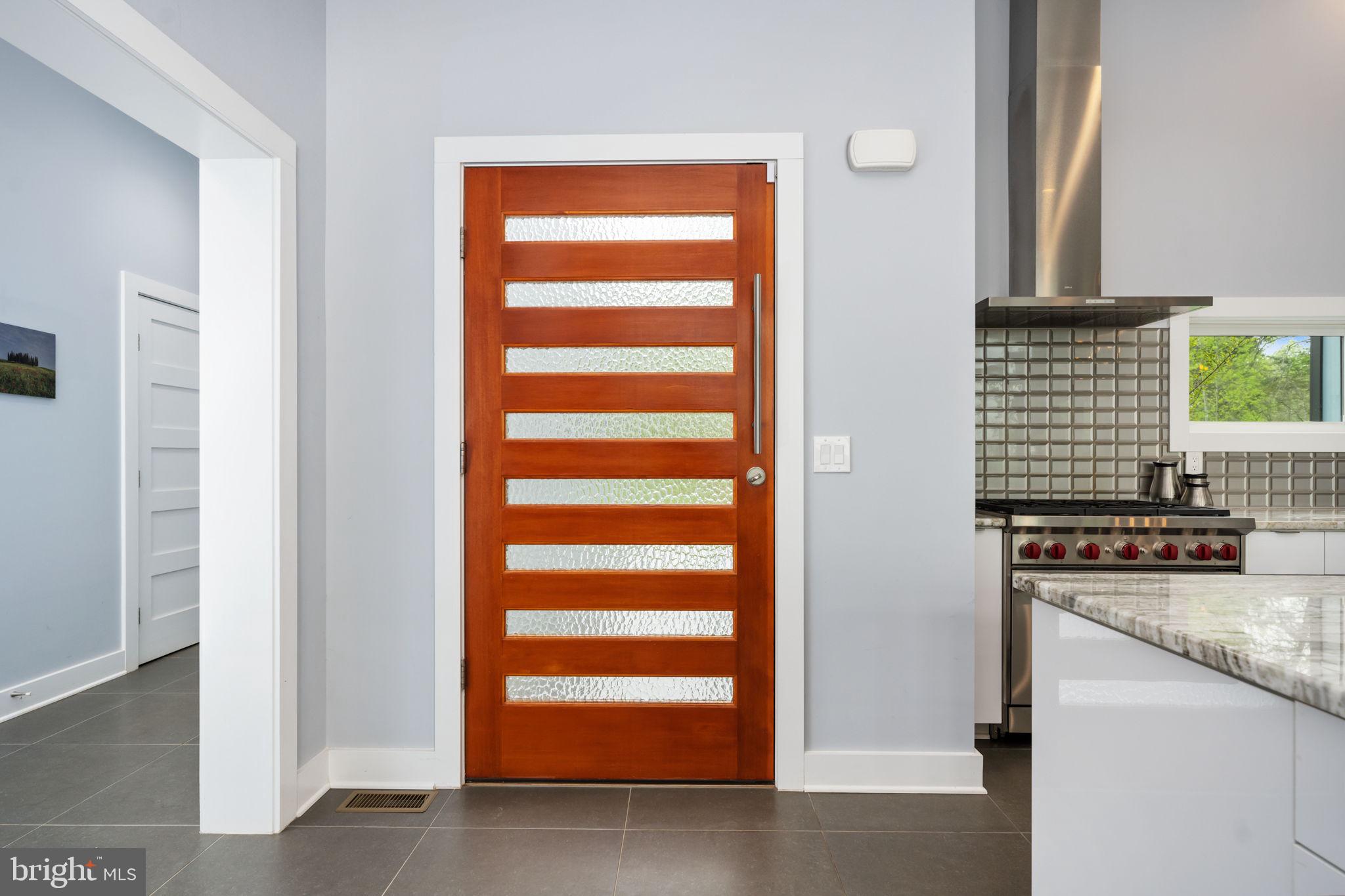 9813 Chessmans Court Fredericksburg, VA 22407 - Photo 34 of 89 Come on In!