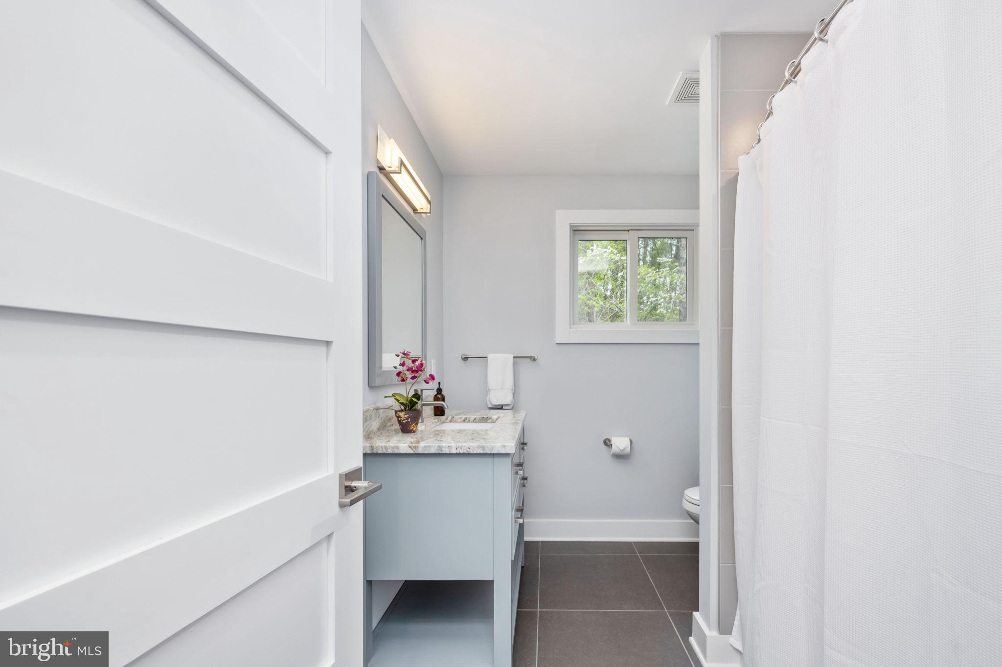 9813 Chessmans Court Fredericksburg, VA 22407 - Photo 70 of 89 Bath 2