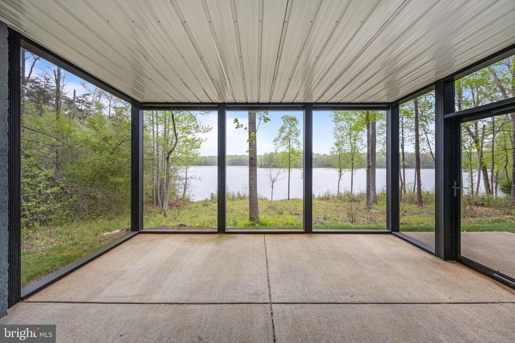 9813 Chessmans Court Fredericksburg, VA 22407 - Photo 80 of 89 Screen patio!