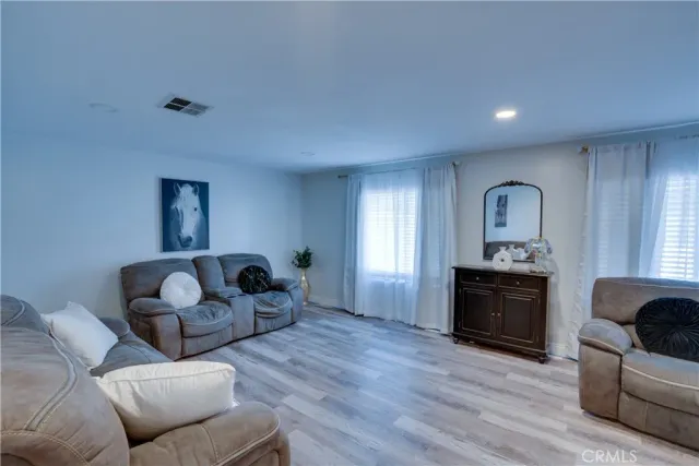 $160,000 | 3700 Buchanan Street, Unit 189, Riverside, CA 92501