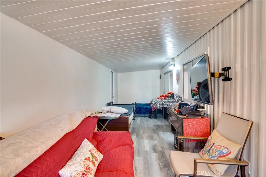 3700 Buchanan Street, Unit 189 Riverside, CA 92501 - Photo 23 of 44 a living room with furniture and a window
