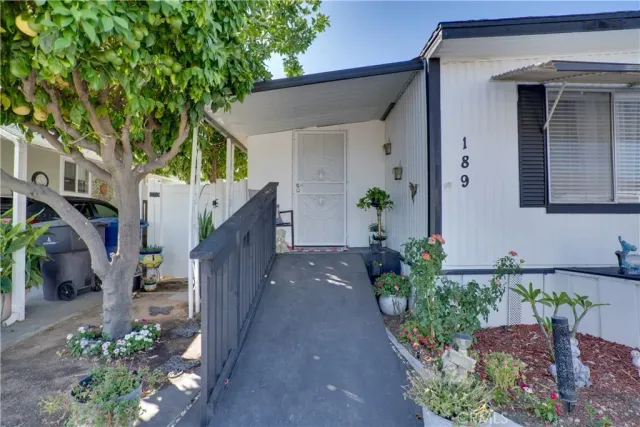 $160,000 | 3700 Buchanan Street, Unit 189, Riverside, CA 92501