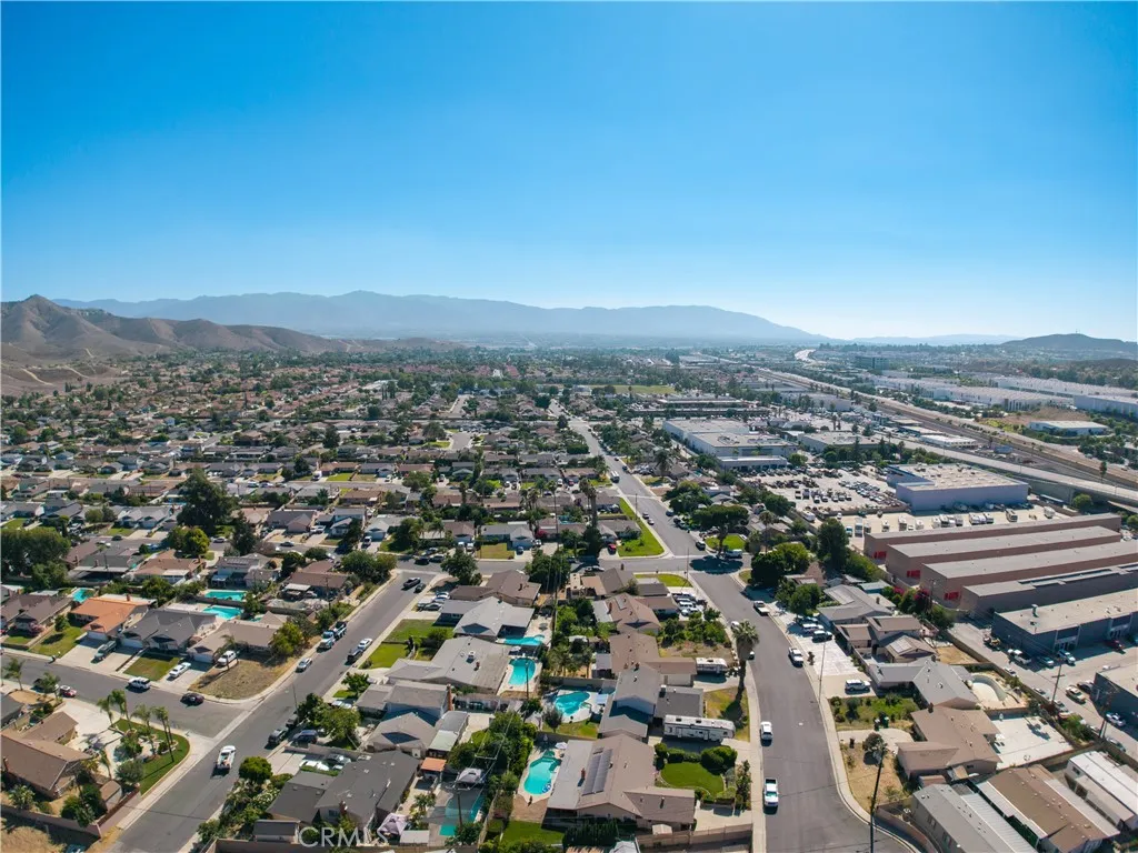 3700 Buchanan Street, Unit 189 Riverside, CA 92501 - Photo 38 of 44 an aerial view of multiple house