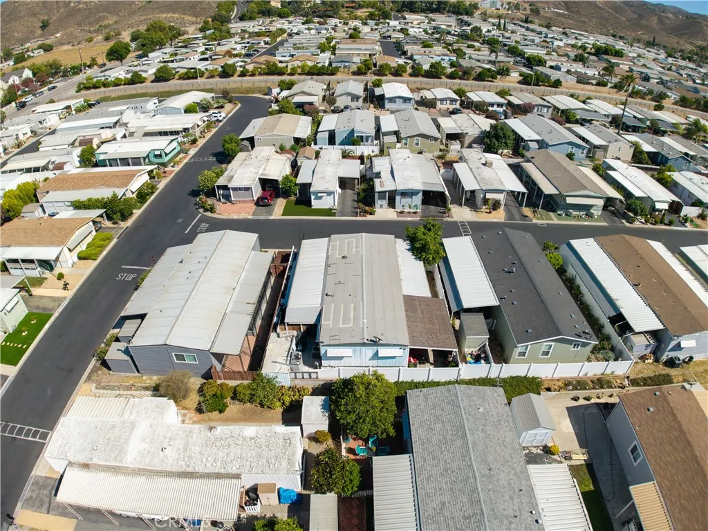 3700 Buchanan Street, Unit 189 Riverside, CA 92501 - Photo 44 of 44 an aerial view of residential houses with outdoor space
