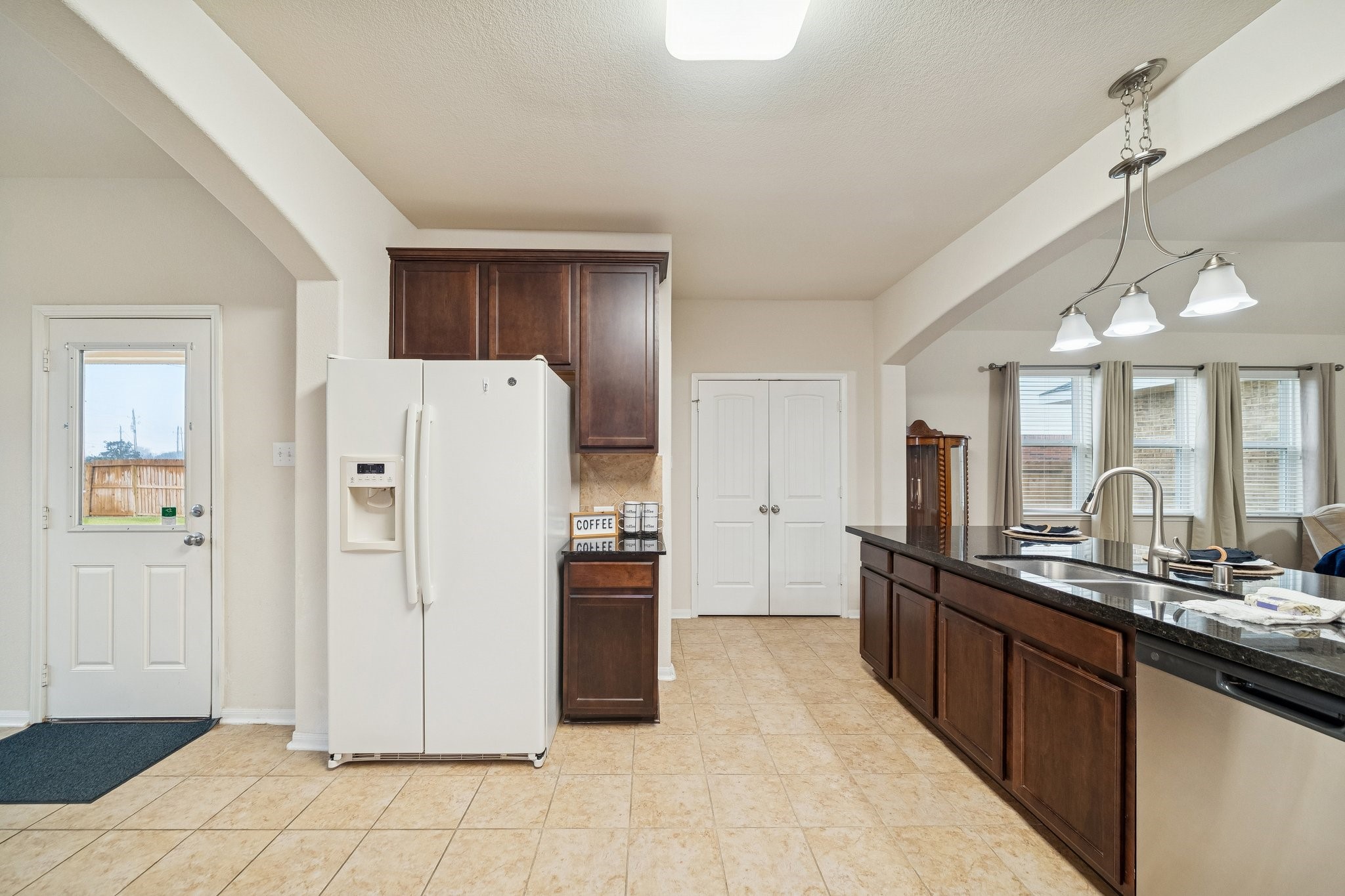 1972 Jobes Court Alvin, TX 77511 - Photo 15 of 39