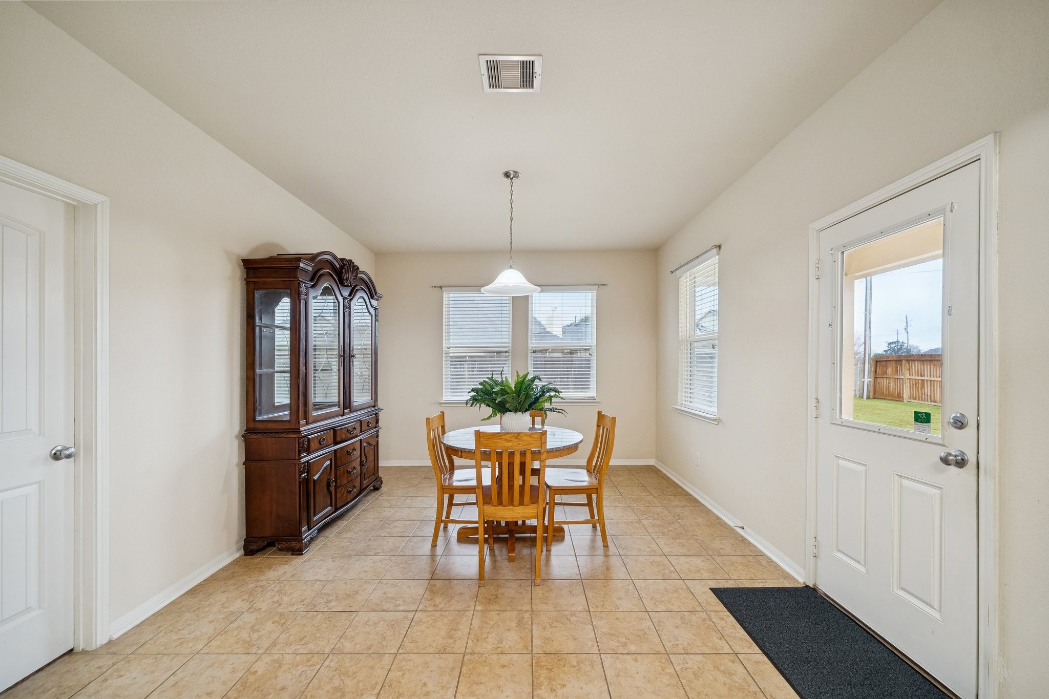 1972 Jobes Court Alvin, TX 77511 - Photo 18 of 39