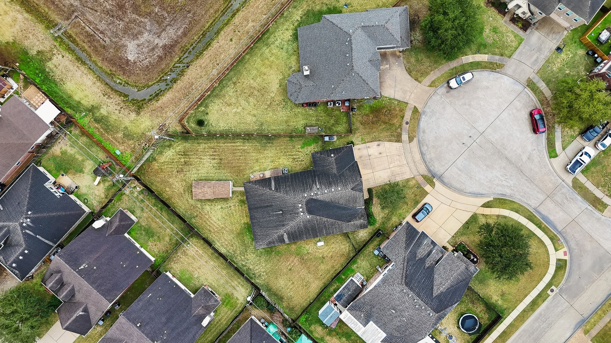 1972 Jobes Court Alvin, TX 77511 - Photo 35 of 39 Arial photo of home on cul-de-sac lot.