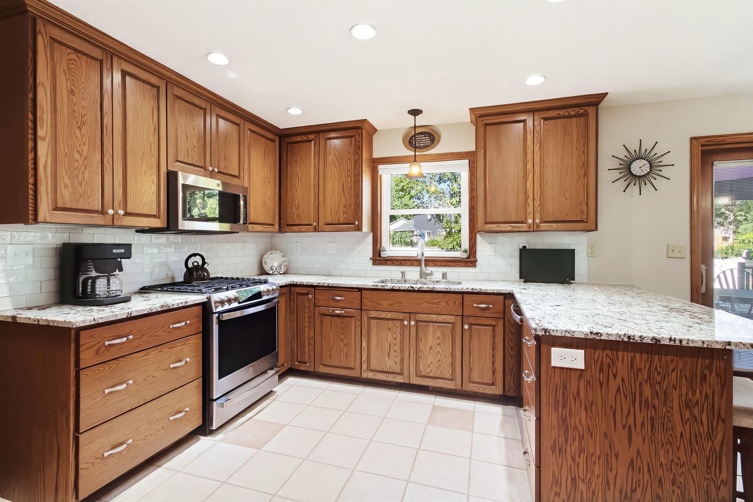412 Bonnie Road Cottage Grove, WI 53527 - Photo 13 of 48