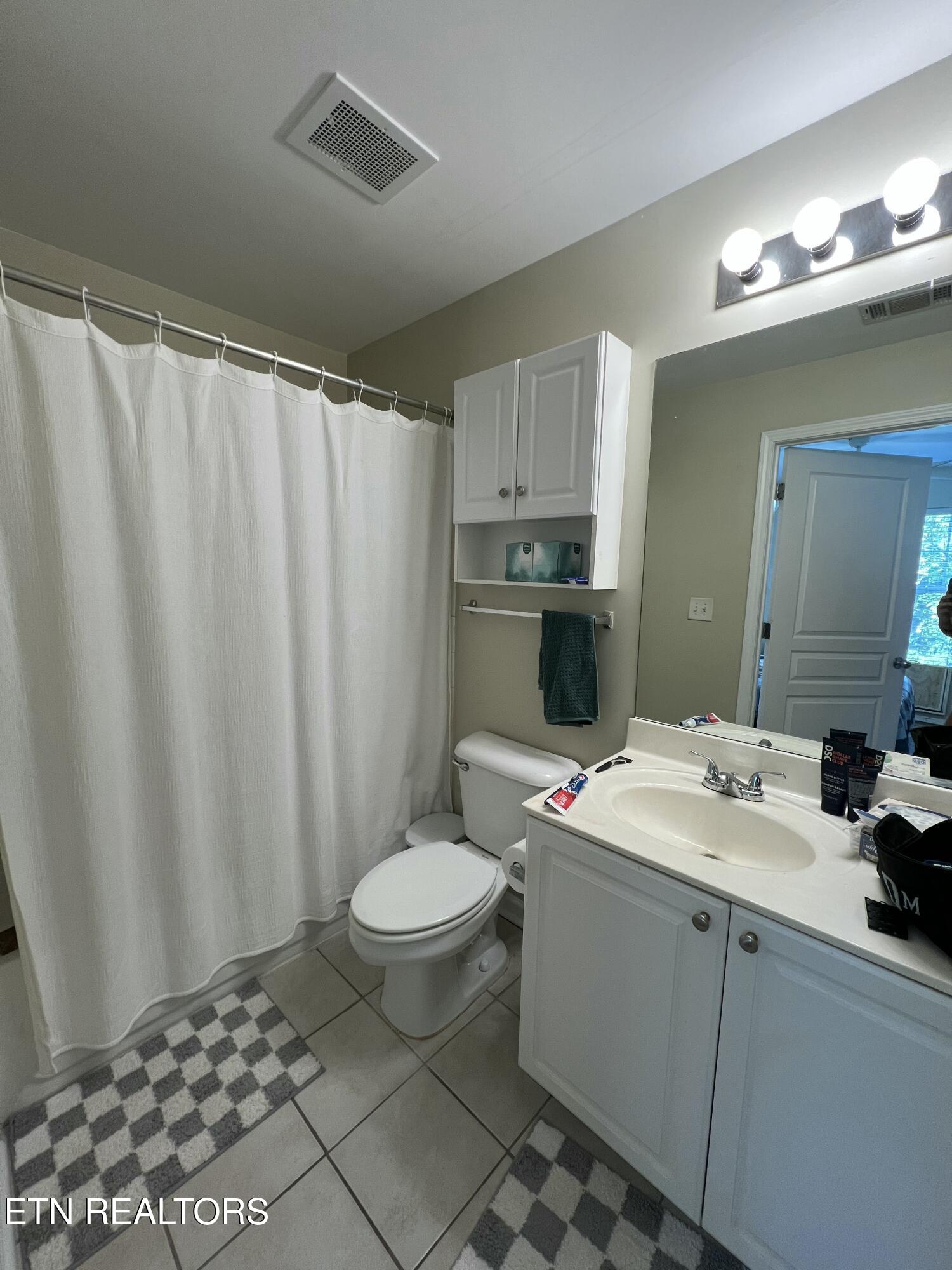 3720 Spruce Ridge Way, Unit 2211 Knoxville, TN 37920 - Photo 27 of 30 IMG_9195