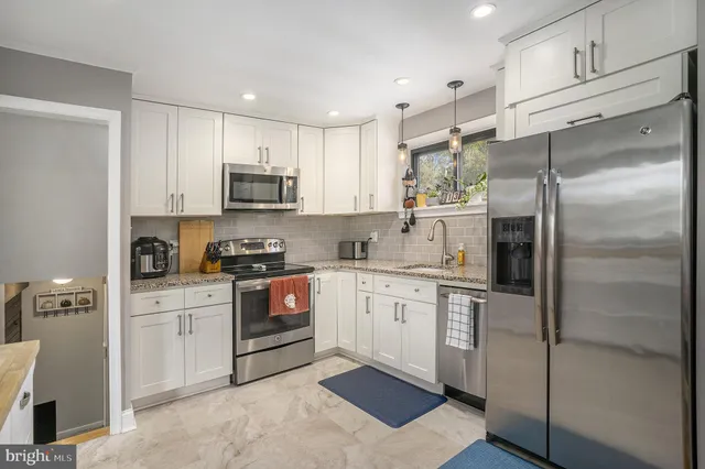 $550,000 | 1271 Phoenixville Pike, West Chester, PA 19380