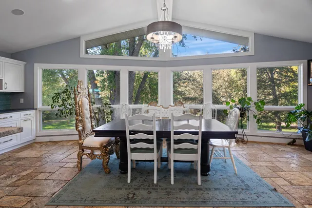 $995,000 | 326 South Cove Road, Hudson, WI 54016