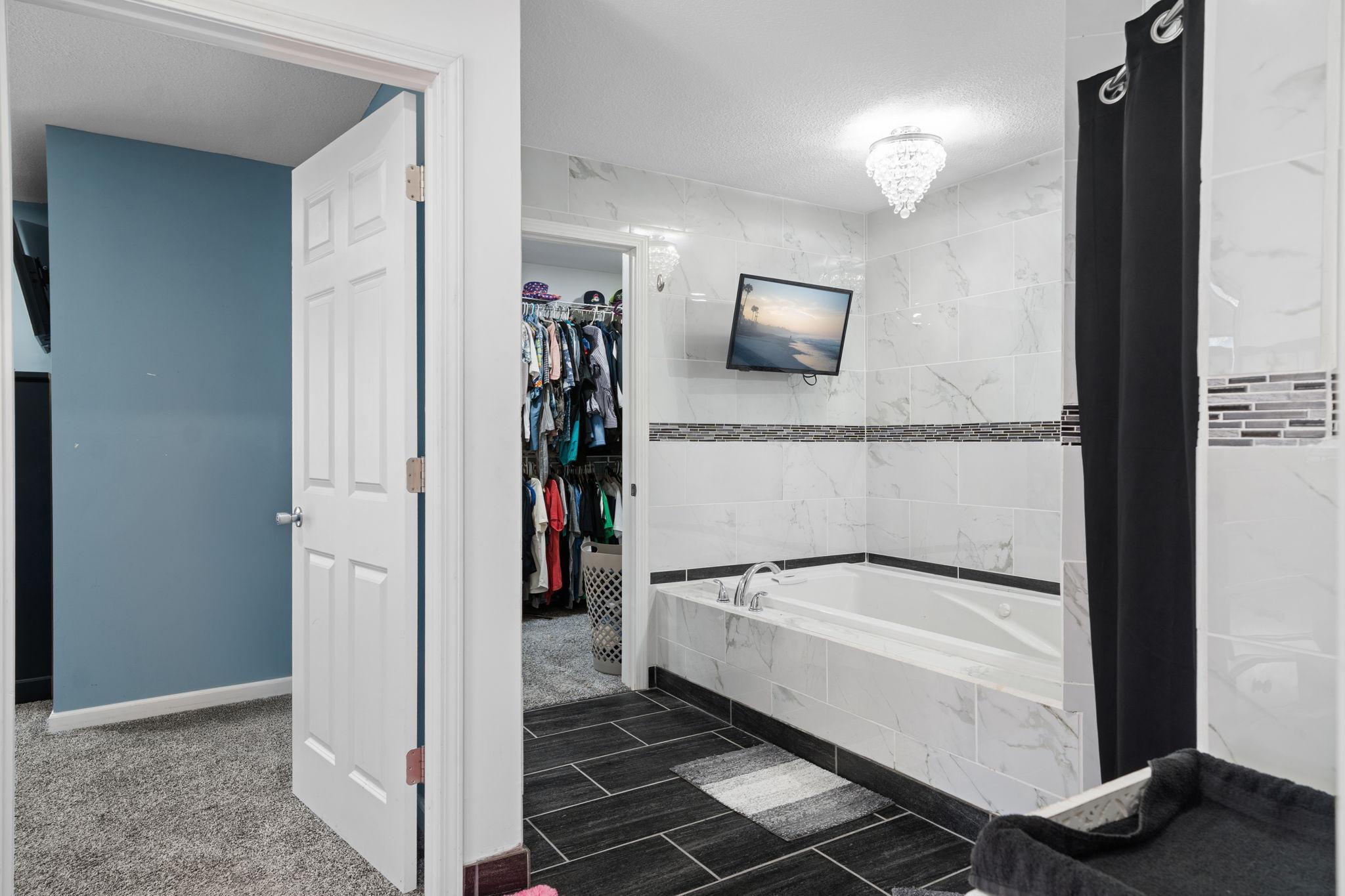 326 South Cove Road Hudson, WI 54016 - Photo 29 of 70