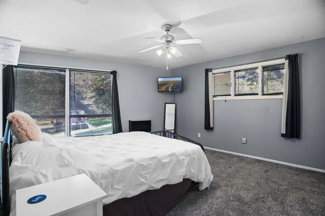 $995,000 | 326 South Cove Road, Hudson, WI 54016