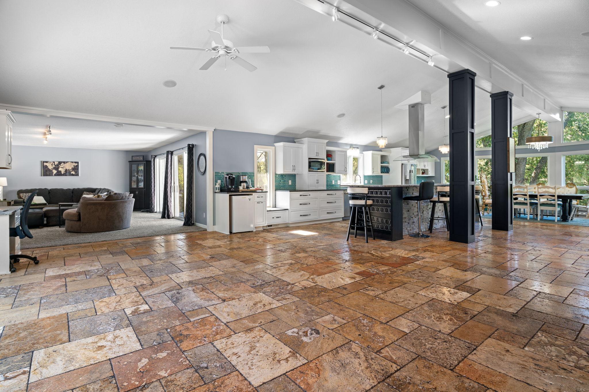 326 South Cove Road Hudson, WI 54016 - Photo 8 of 70