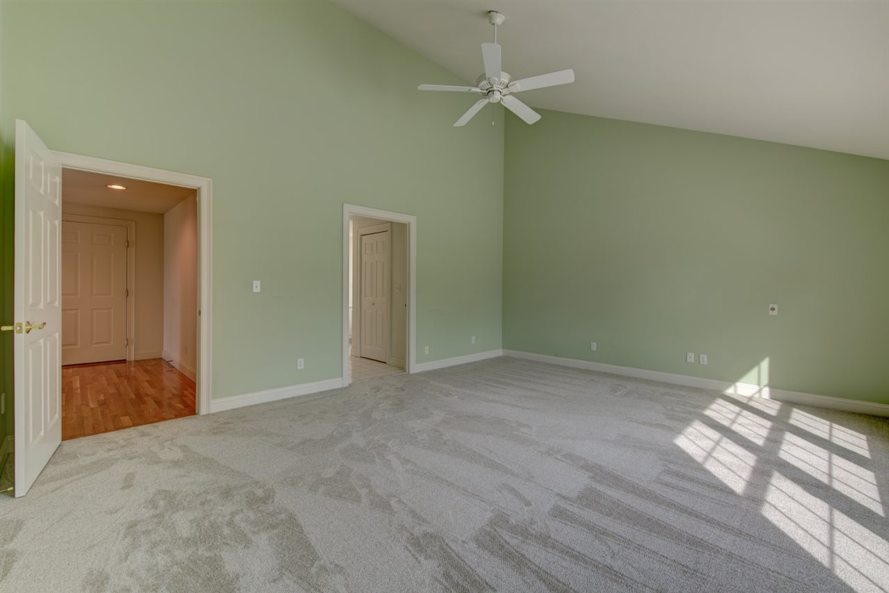 55 Hampton Meadows Hampton, NH 03842 - Photo 22 of 38