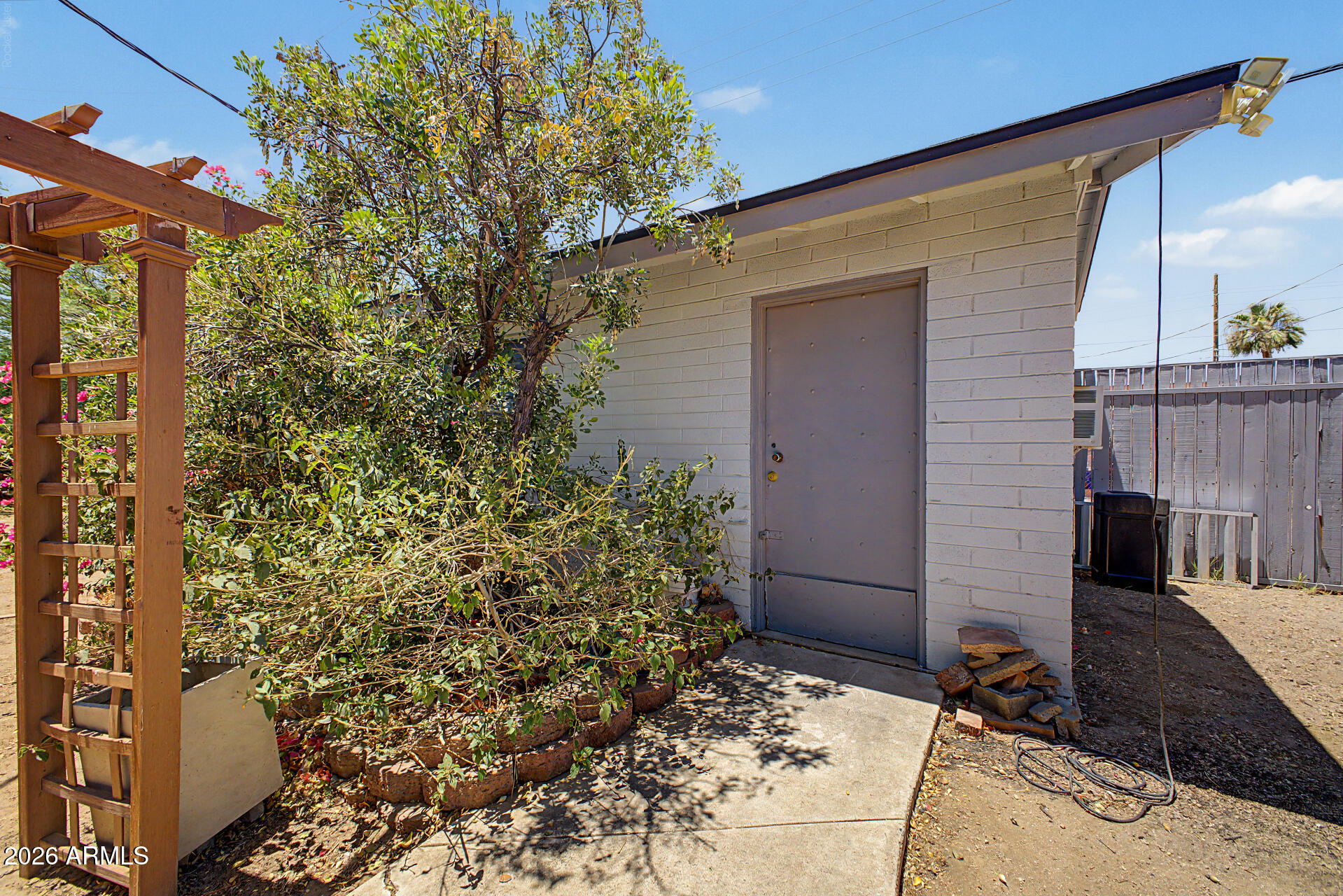 2227 West Rovey Avenue Phoenix, AZ 85015 - Photo 17 of 26 28 - Rovey