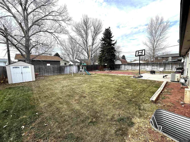 $265,000 | 1910 East I Street, Torrington, WY 82240