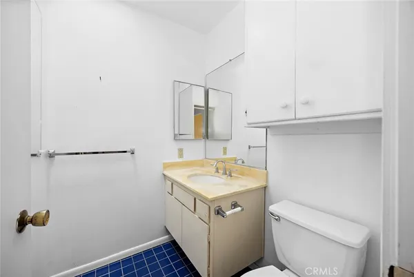 $2,300,000 | 11151 Wagner Street, Culver City, CA 90230