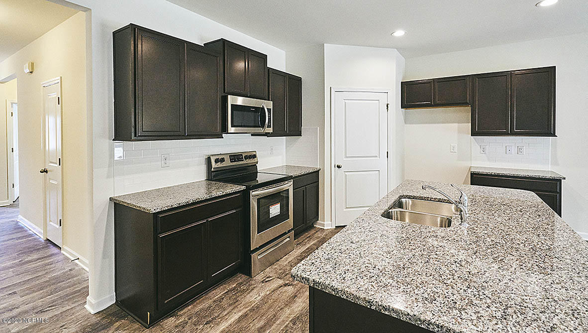 534 Denali Road Winterville, NC 28590 - Photo 11 of 22 NC_Denali_534-Denali-Rd_Cali-N_Dark-Brow